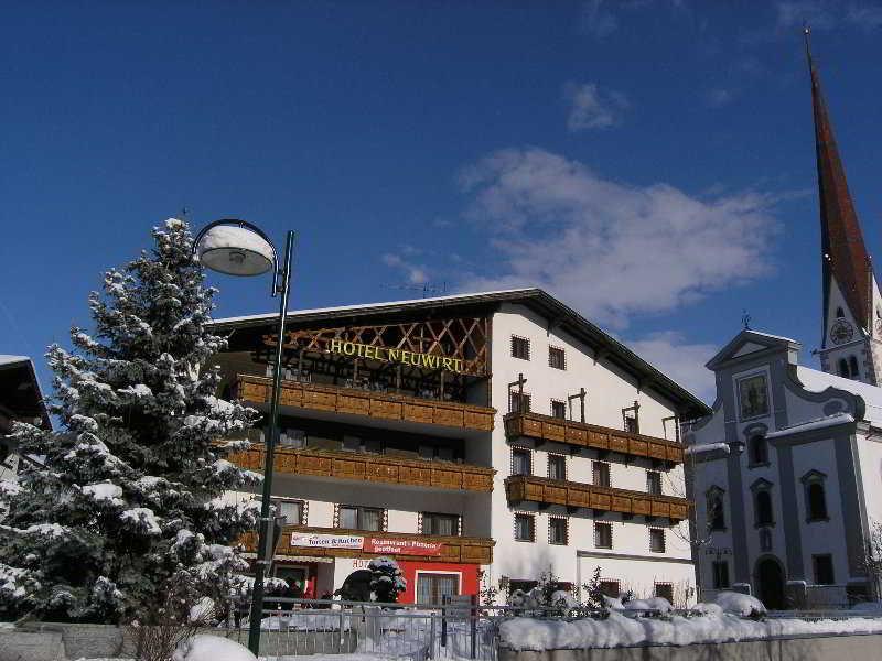 C+M+B Hotel Axams Exterior photo
